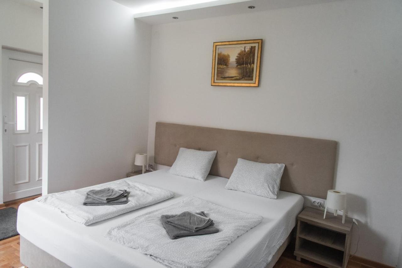 Apartman Tea Belgrad Exterior foto