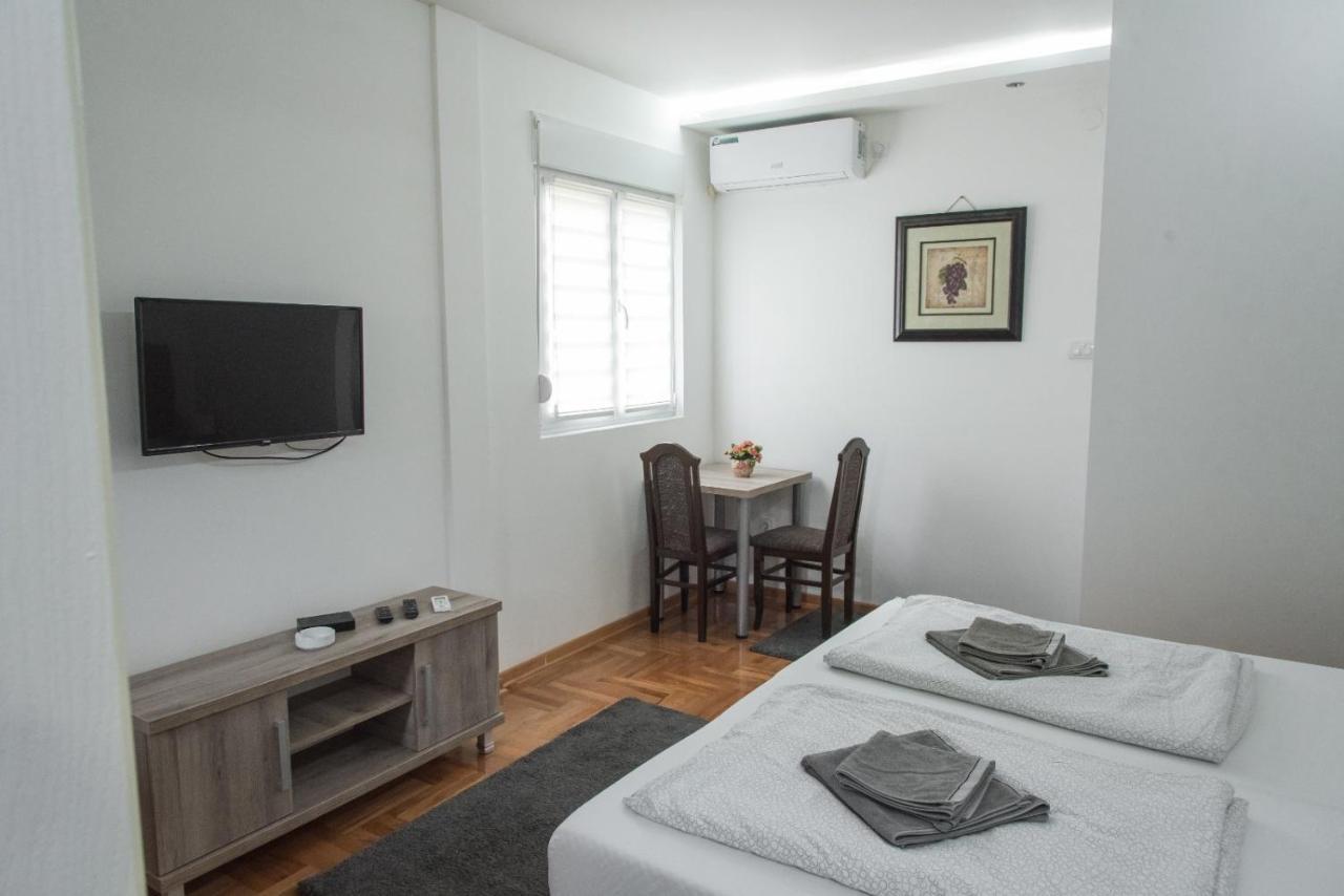 Apartman Tea Belgrad Exterior foto